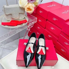 Roger Vivier flat shoes